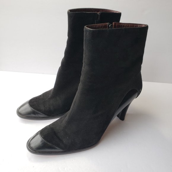 Tod's beautiful black soft suede 3.5" heeled boots